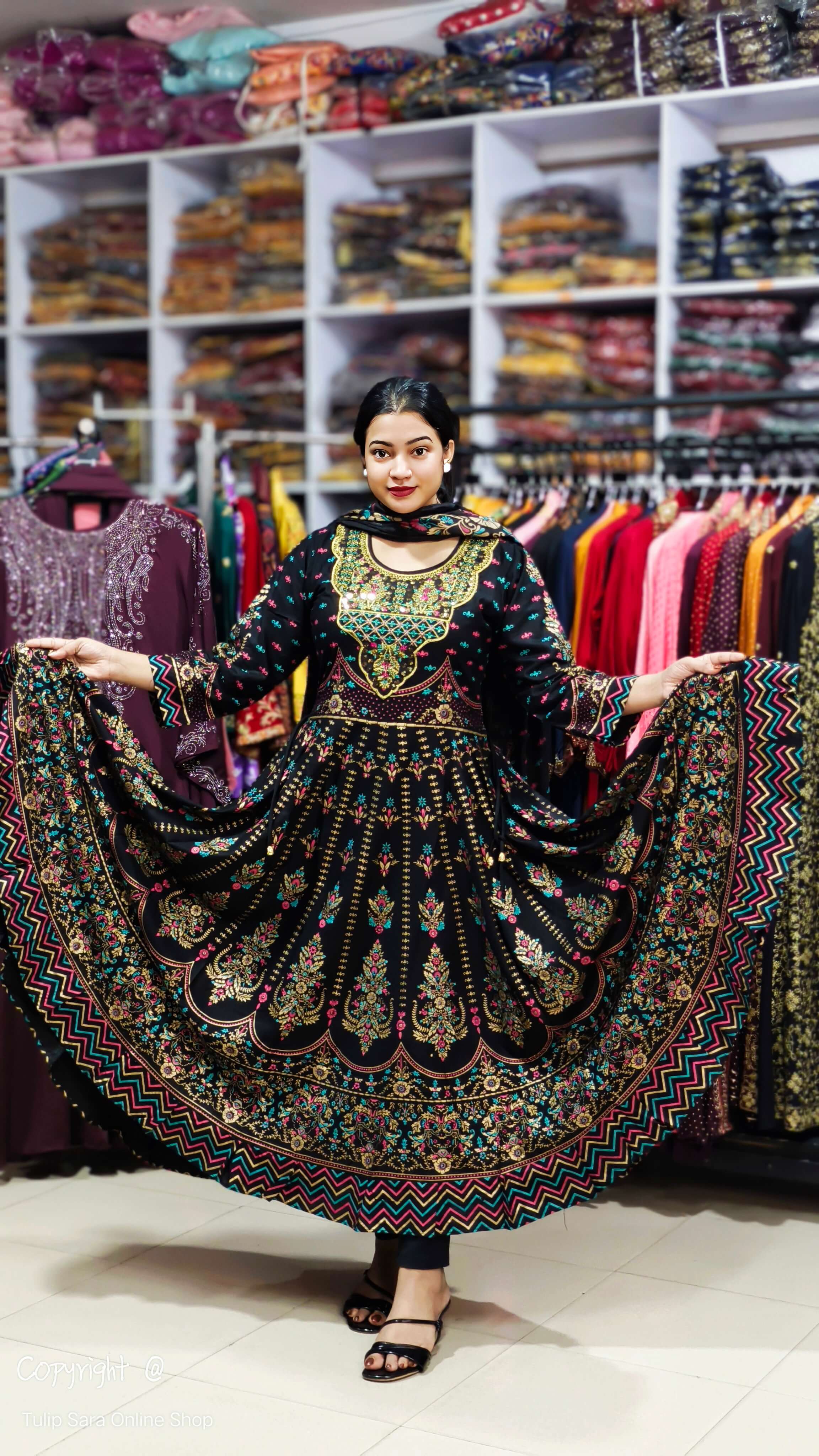 Nokshi-2 gown ((Black)